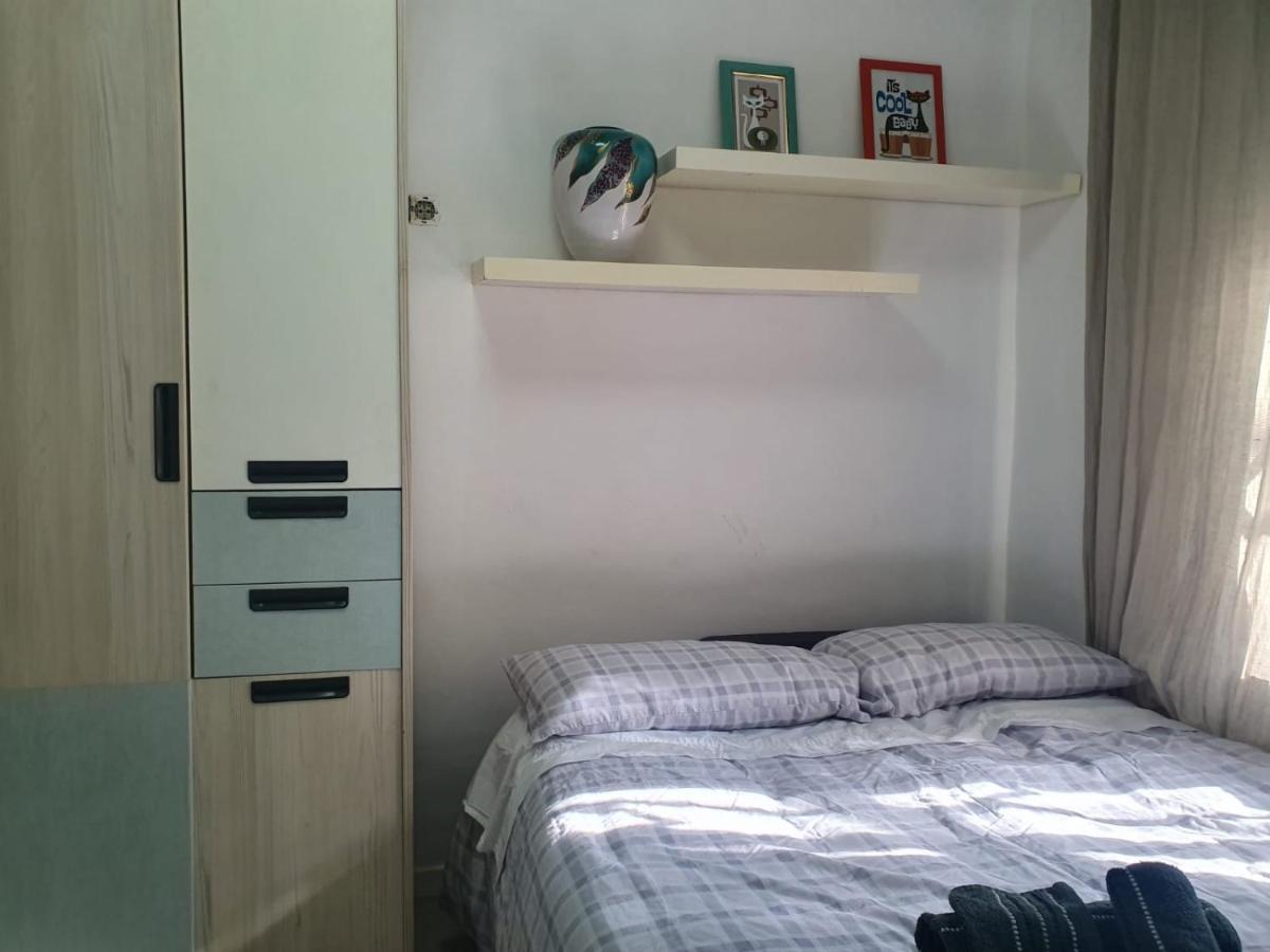 Studio Or Rooms With Private Bathroom Or Rooms With Shared Bathroom Barcelona Kültér fotó